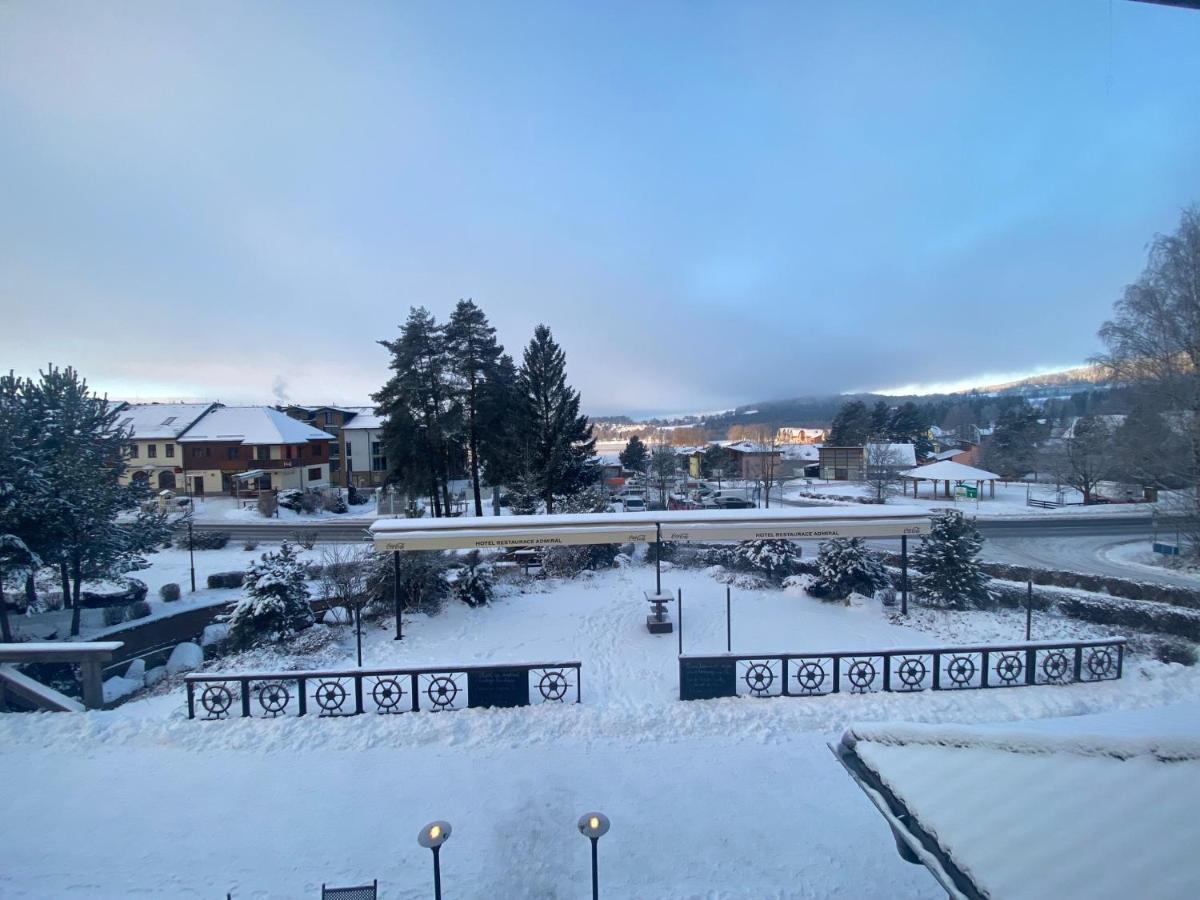 Hotel Admiral Lipno nad Vltavou Exterior foto