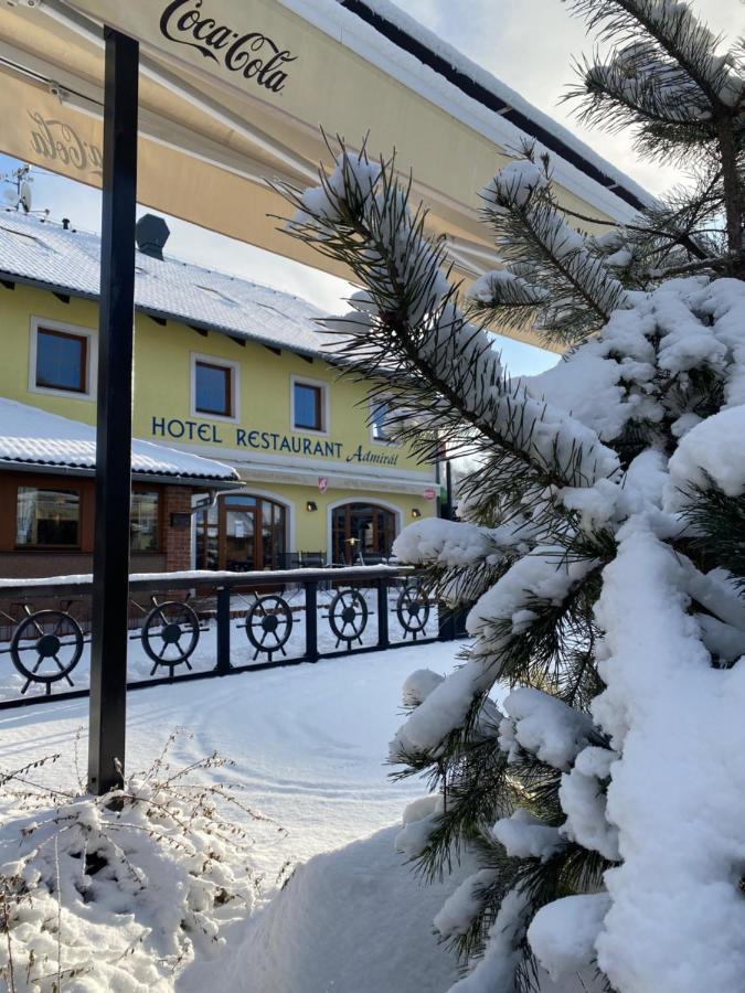 Hotel Admiral Lipno nad Vltavou Exterior foto