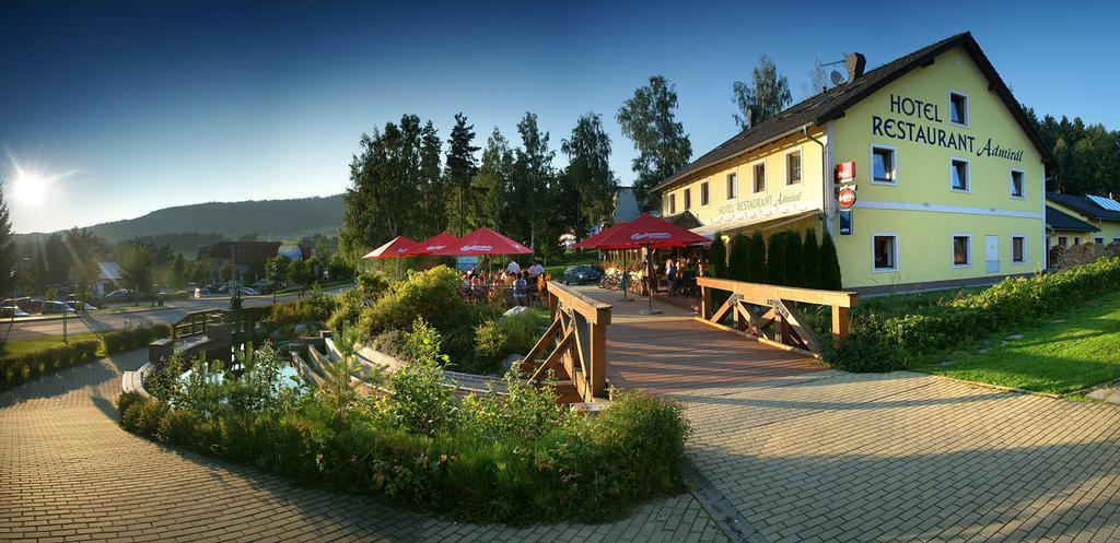 Hotel Admiral Lipno nad Vltavou Exterior foto