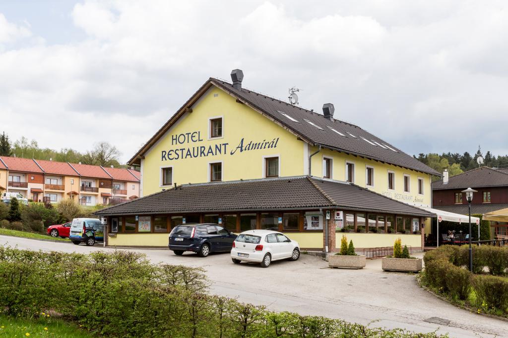 Hotel Admiral Lipno nad Vltavou Exterior foto